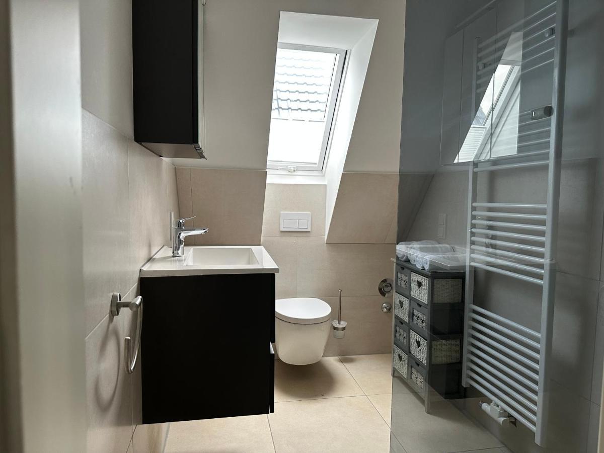 Gemuetlich Wohnen In Brake Apartamento Bielefeld Exterior foto