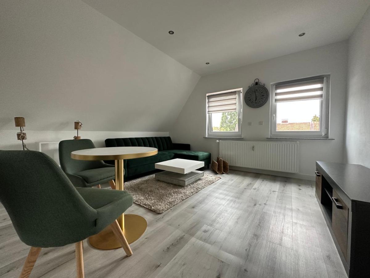 Gemuetlich Wohnen In Brake Apartamento Bielefeld Exterior foto